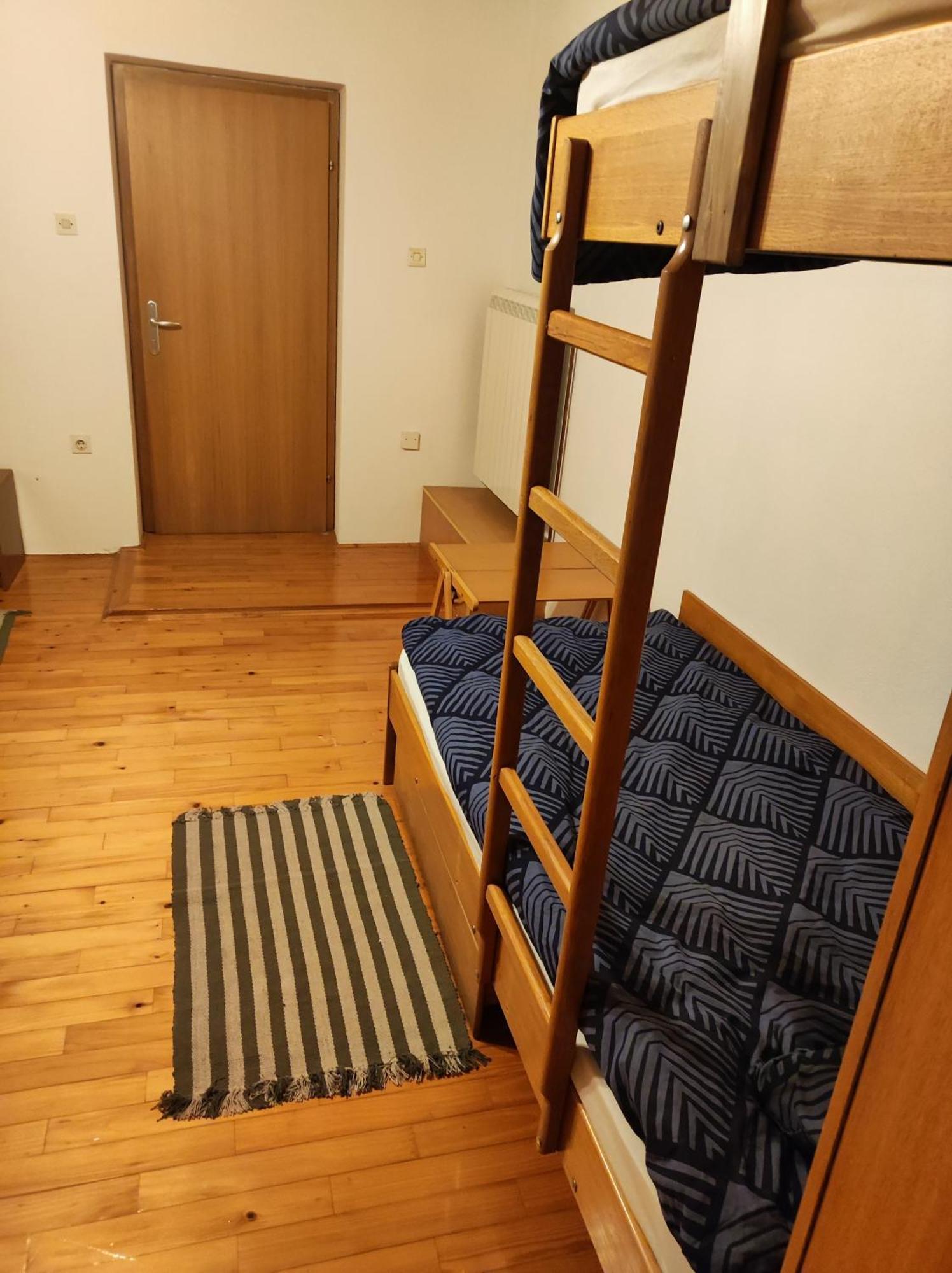 Family Hostel Pivka Quarto foto